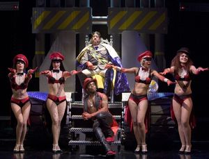 TL Fosberg, Nikki Tomlinson, Ty Taylor (Seated below), Troy Kotsur (seated, above) Vi Photo